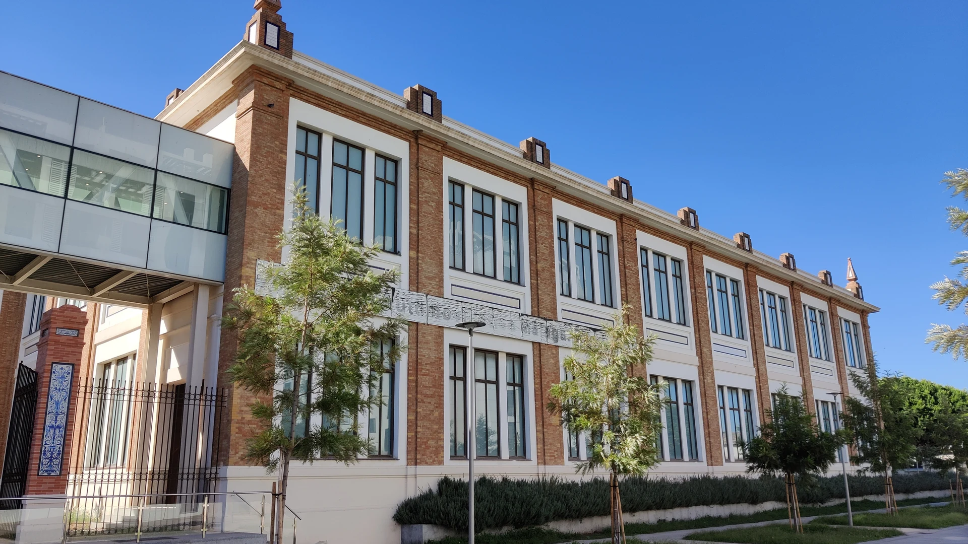 The former La Tabacalera tobacco factory in Málaga, home to the Automobile and Fashion Museum