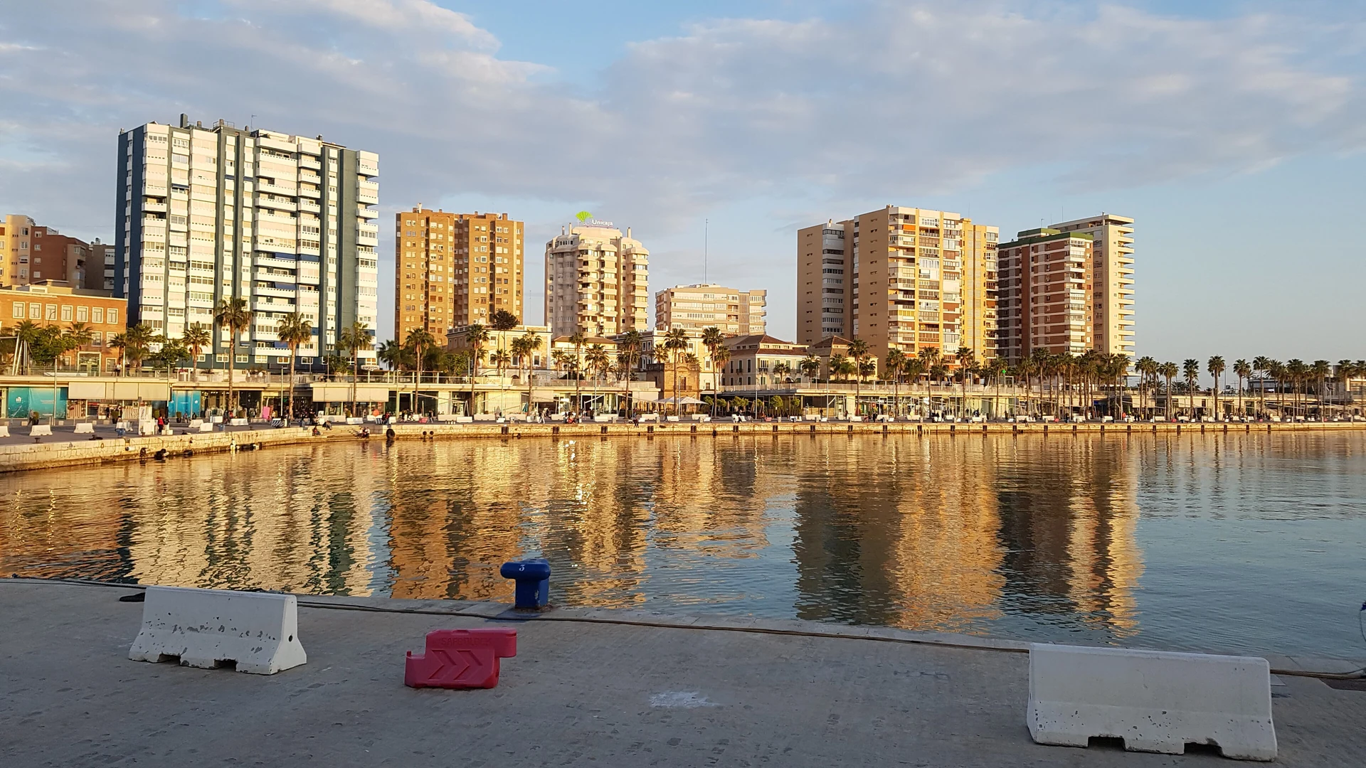 The Paseo de la Farola and Malaga seafront with the city behind