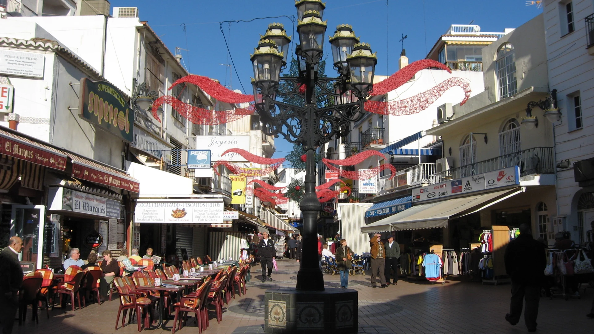 Pedestrian street with café terraces in the centre of Torremolinos
